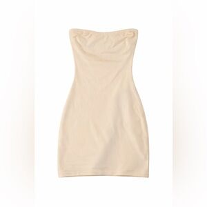 Assets By Spanx Strapless Cream Dress